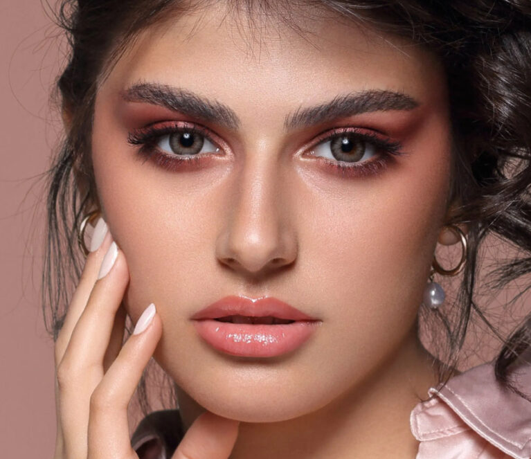 عدسات بيلا الشهرية - Almond Gray