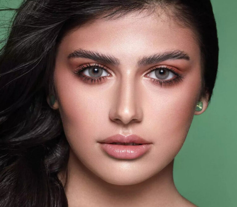 عدسات بيلا الشهرية - Mint Gray
