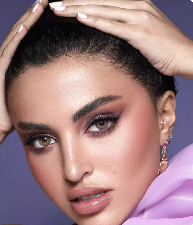 عدسات بيلا الشهرية - Silky Green