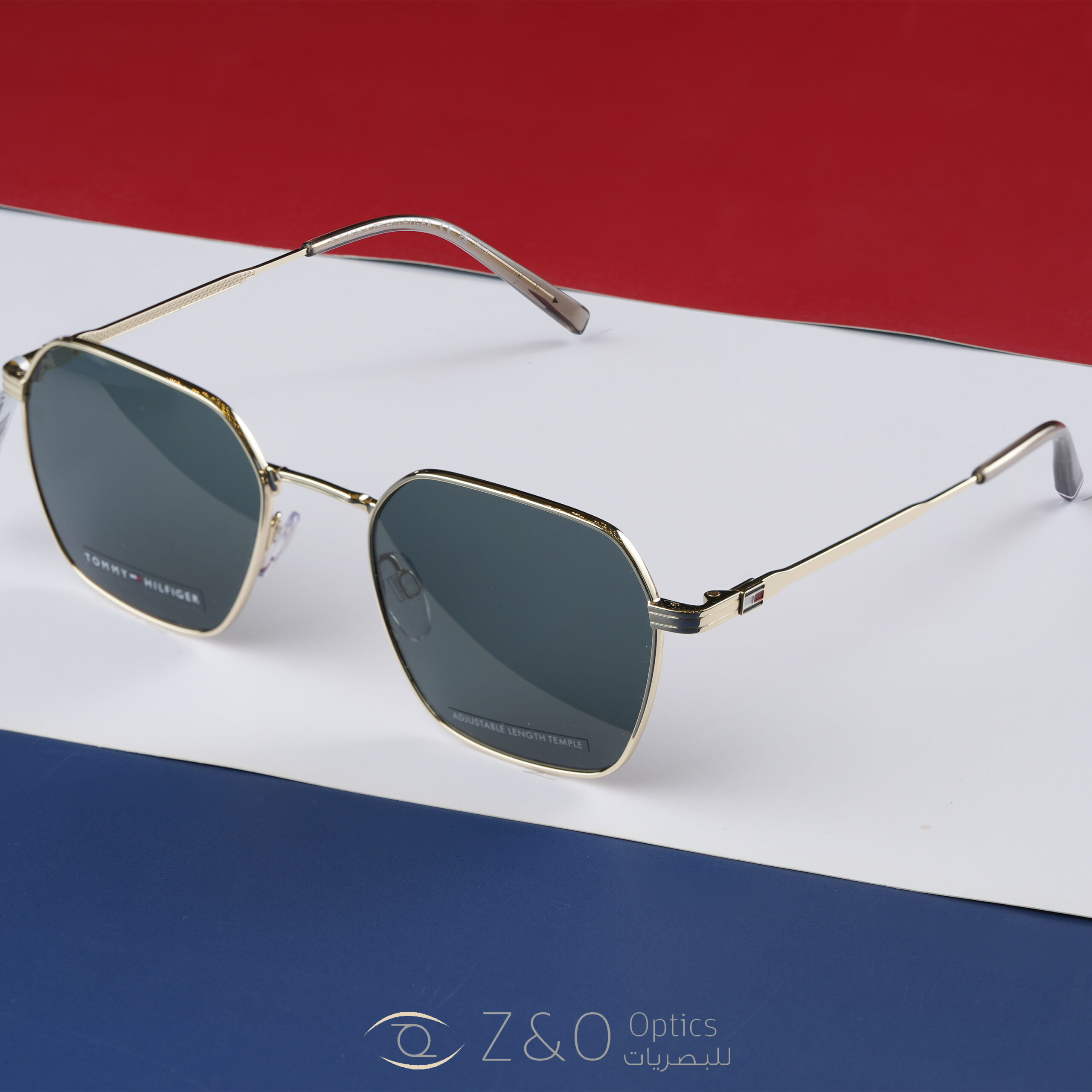 Tommy Hilfiger - الصورة 4