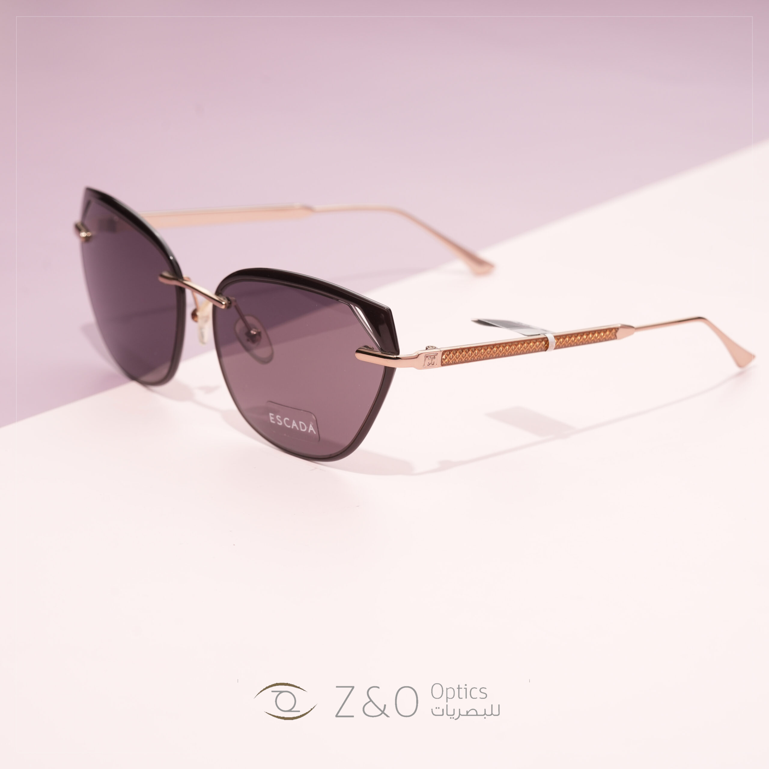 ESCADA - الصورة 2